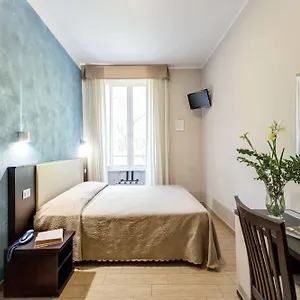 Buonarroti Bed & Breakfast Rome